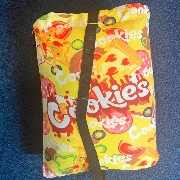 Yellow Pillow - Picture 2 of 3